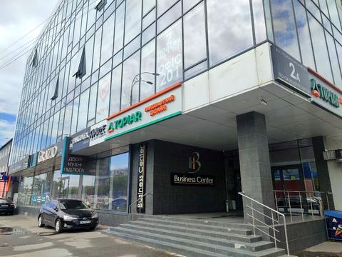 комерційна за адресою Новокостянтинівська вул., 2-А