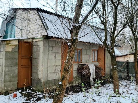 будинок за адресою Квітнева