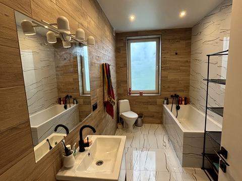 квартира за адресою Загорська вул., 121