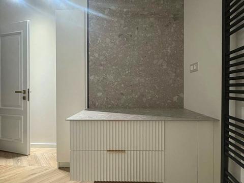 дом по адресу Джерельна