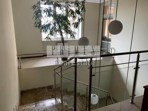 комерційна за адресою Василя Тютюнника вул. (Анрі Барбюса), 5-В