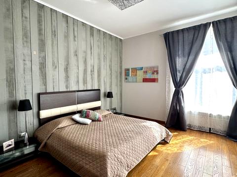 квартира за адресою Гетьмана Сагайдачного бульв. (Лідерсівський), 5