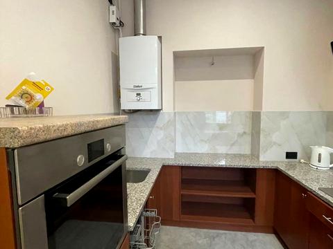 квартира за адресою Кирила і Мефодія вул., 9