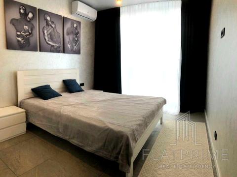 квартира за адресою Олександра Олеся вул., 8/17