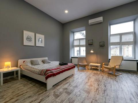 коммерческая по адресу Коперника ул., 33