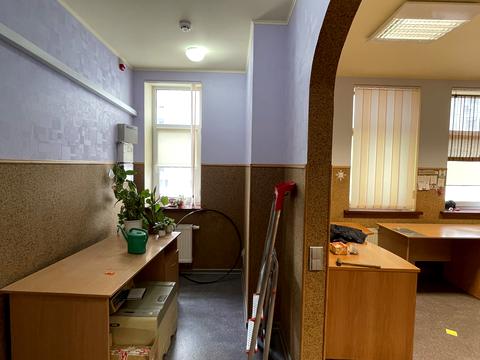 комерційна за адресою Миколи Міхновського бульв. (Дружби Народів), 14-16