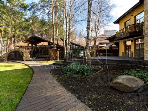 будинок за адресою Лісова вул.