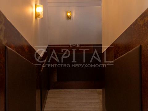 комерційна за адресою Панаса Мирного вул., 8