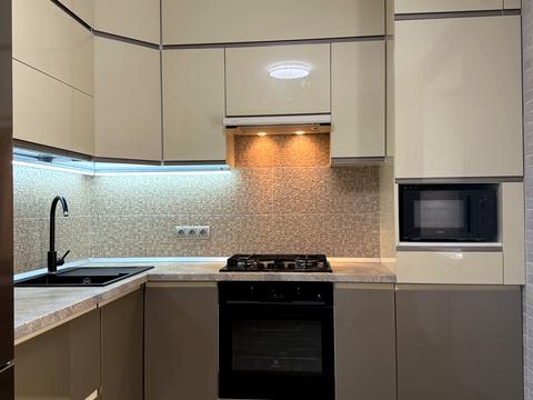квартира за адресою Михайла Лушпи просп., 2/1