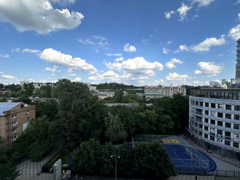квартира за адресою Андрія Верхогляда вул. (Михайла Драгомирова), 2
