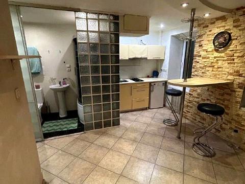 квартира за адресою Олени Теліги вул., 51