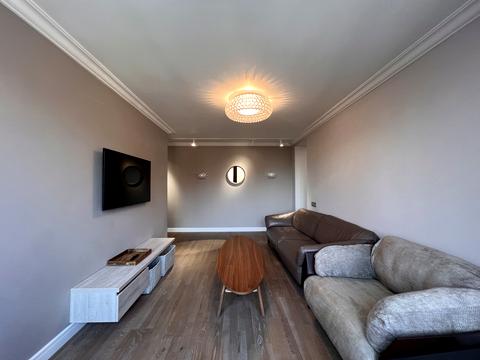 квартира за адресою Дмитрівська вул., 2