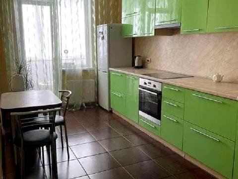 квартира за адресою Івана Крамського вул., 9