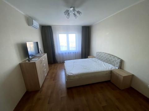 квартира за адресою Ревуцького вул., 54