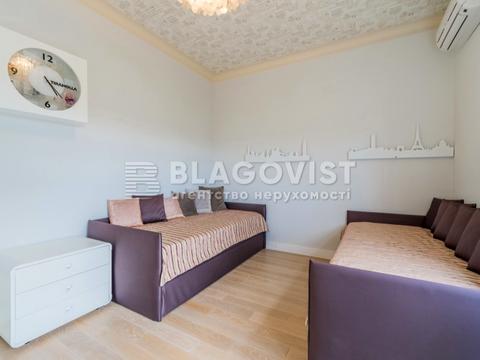 квартира за адресою Почайнинська вул., 70