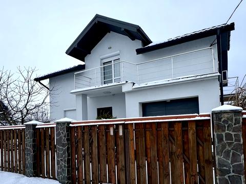 дом по адресу Поліграфічна, 12