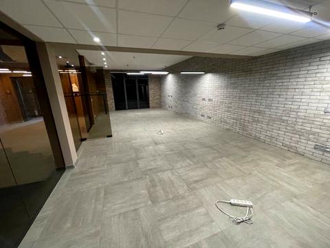 комерційна за адресою Ланжеронівська вул., 8