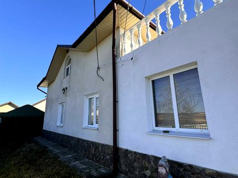 комерційна за адресою Озерна, 26