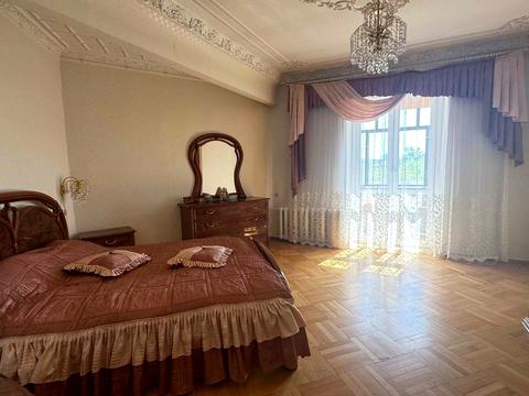 квартира за адресою Дмитра Яворницького просп. (Карла Маркса), 125