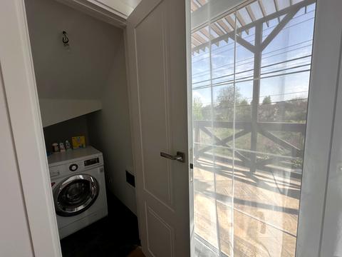 будинок за адресою Центральна вул.