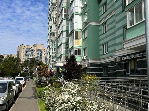 квартира за адресою Київ, Воскресенська вул., 18