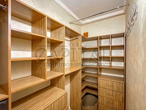будинок за адресою Центральна, 2