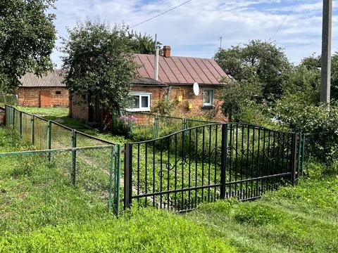 будинок за адресою Шкільна