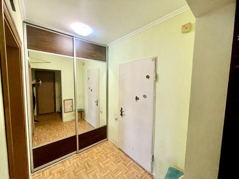 квартира за адресою Київ, Драгоманова вул., 1-К