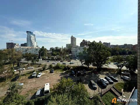 квартира за адресою Глібова вул., 2
