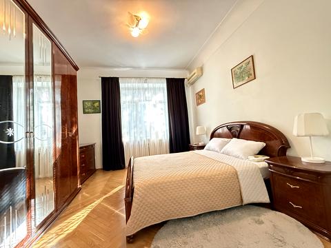 квартира по адресу Институтская ул., 16