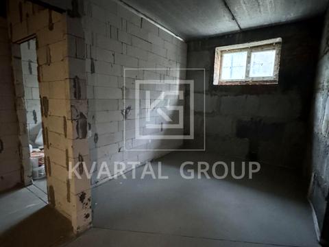 комерційна за адресою Остромирська вул., 49В