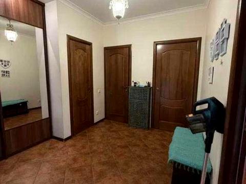 квартира за адресою Регенераторна вул., 4 к4-1