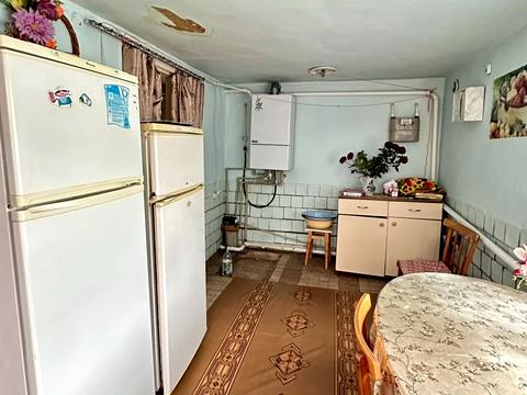 будинок за адресою смт. Рокитне, Червона Січ