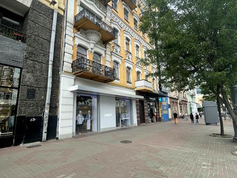 квартира за адресою Велика Васильківська вул. (Червоноармійська), 12