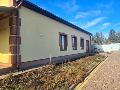 будинок за адресою Центральна