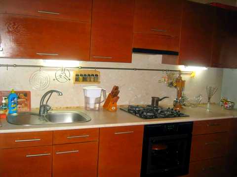 квартира за адресою Тополина вул., 18