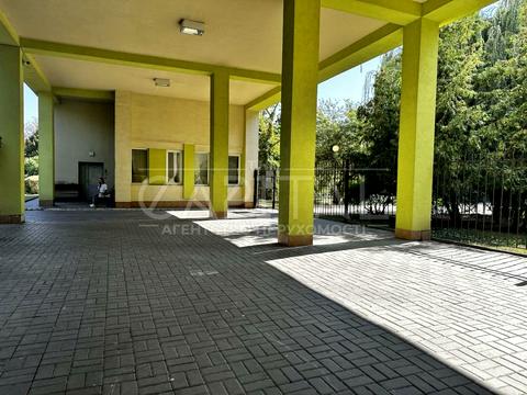 комерційна за адресою Байди-Вишневецького вул. (Осиповського), 1-А
