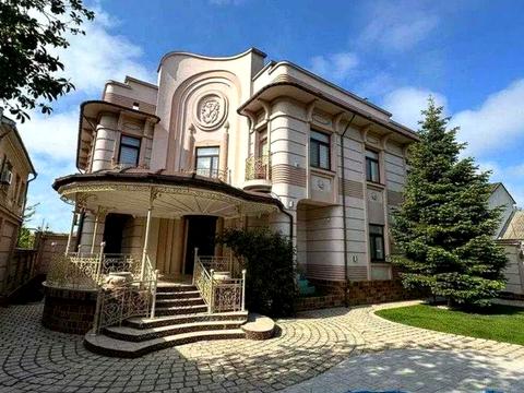 будинок за адресою Айвазовського вул. (Тимірязєва)