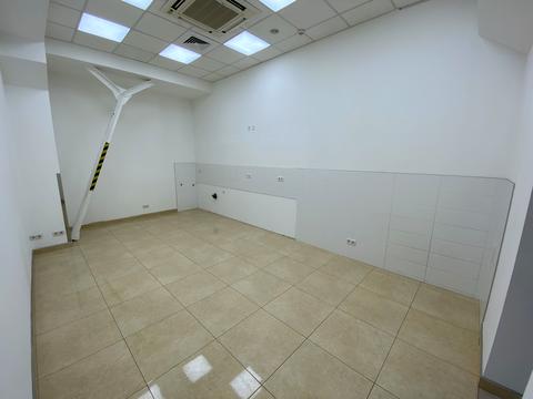 комерційна за адресою Охтирський пров., 7