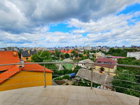 будинок за адресою Добрий Шлях вул.