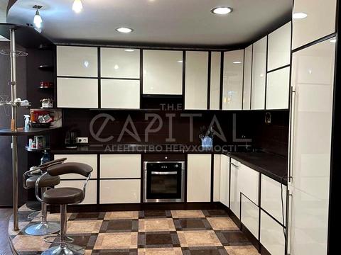 дом по адресу Центральна