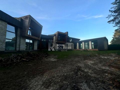 будинок за адресою Лісова вул.