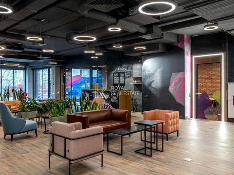 комерційна за адресою Гарматна вул., 4