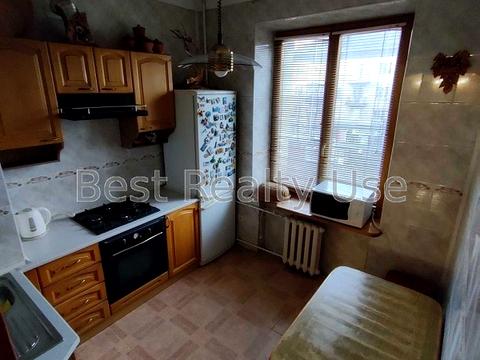 квартира по адресу Строителей ул., 38/14