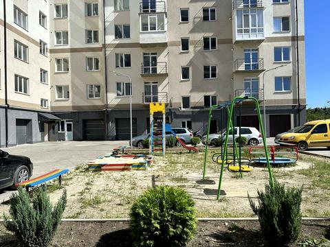 квартира за адресою Заозерна вул., 1