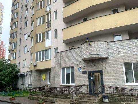 квартира за адресою Дніпровська набережна вул., 19-В