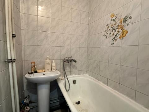 квартира за адресою Родини Глаголєвих вул. (Академіка Грекова), 3 к1