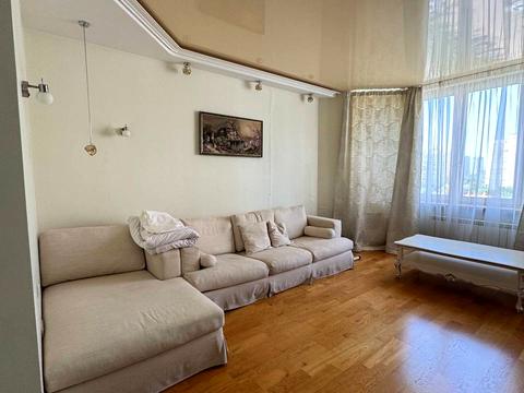 квартира по адресу Драгоманова ул., 6-А