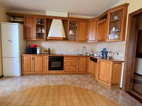 квартира за адресою Володимира Моссаковського вул. (Клари Цеткін), 8