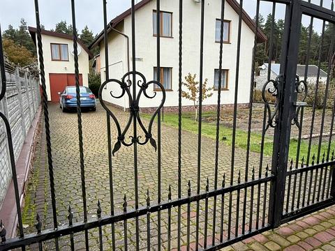 будинок за адресою смт. Рудне, Вузька вул.